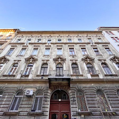 Industrial Westend Budapeşte Dış mekan fotoğraf