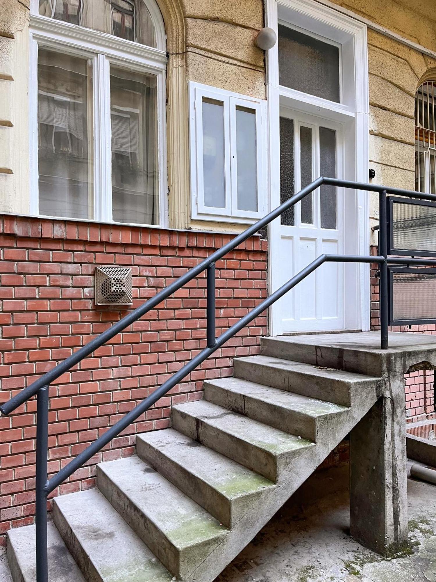 Industrial Westend Budapeşte Dış mekan fotoğraf